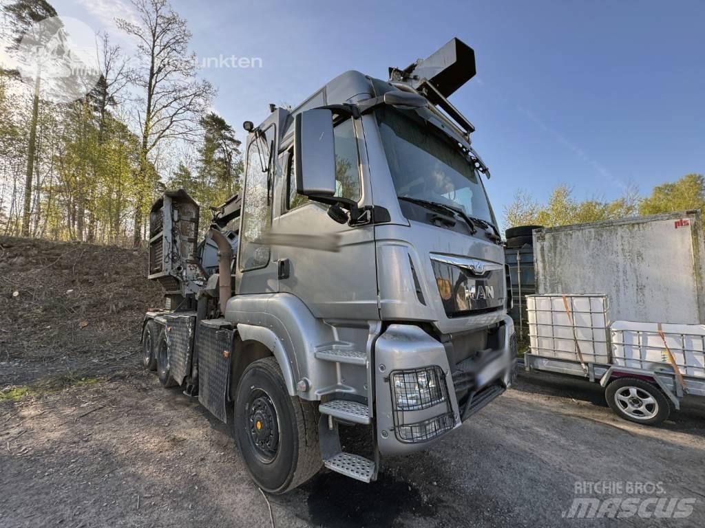 MAN TGS 28.480 Camiões Transporte Estilha de Madeira