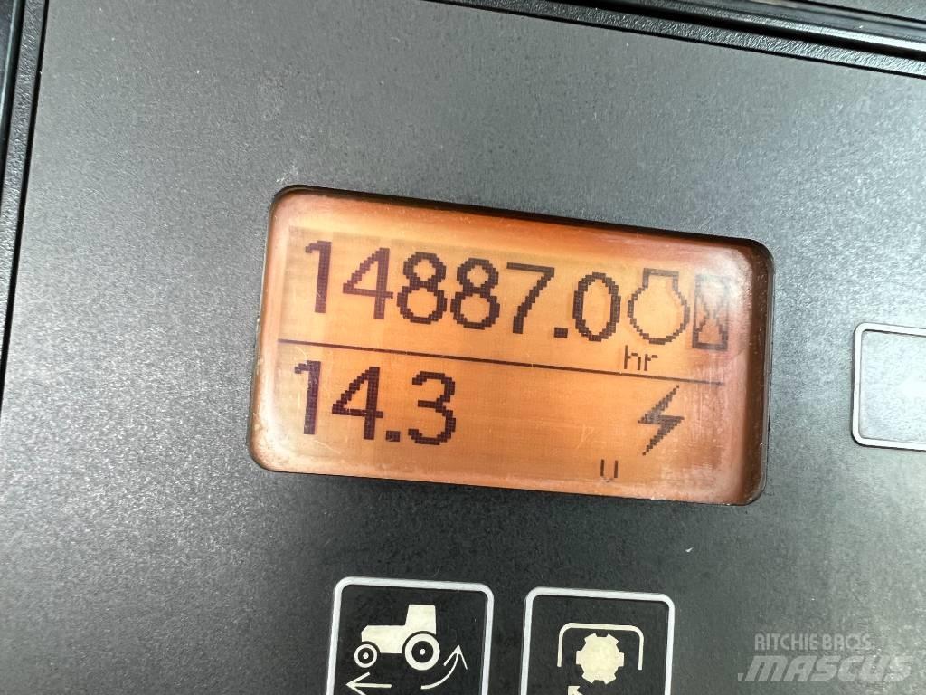 John Deere 8230 Tratores Agrícolas usados