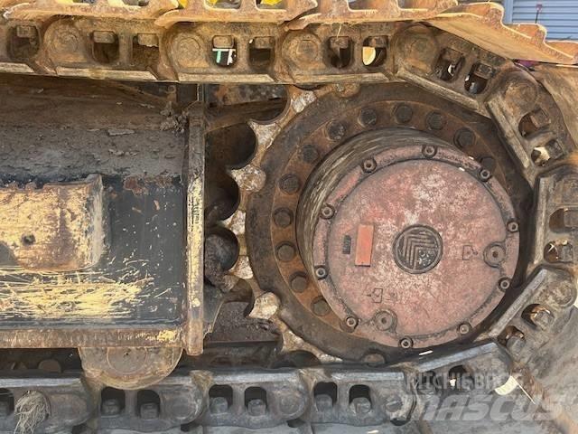 JCB Bandgrävare 220X Escavadoras de rastos