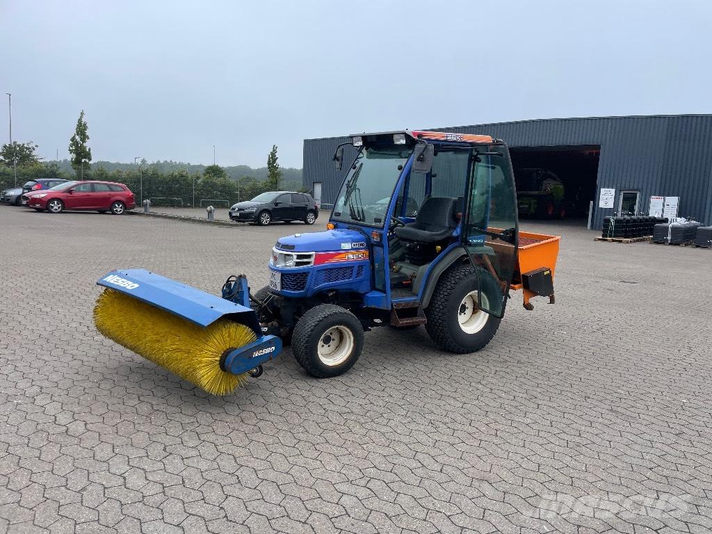 Iseki TM 3240 HYDRO Tratores Agrícolas usados