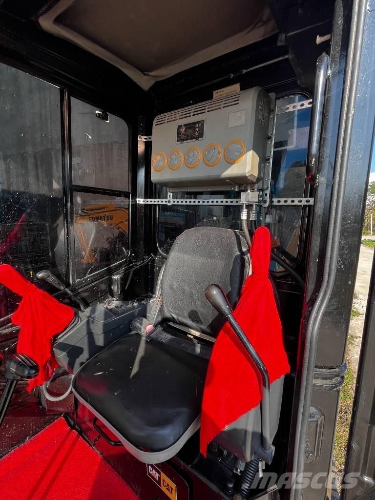 CAT 303.5 E CR Mini Escavadoras <7t