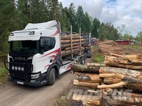 Scania R580B6X4NB Camiões de transporte de troncos