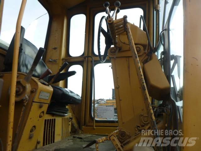 CAT 120 G Motoniveladoras