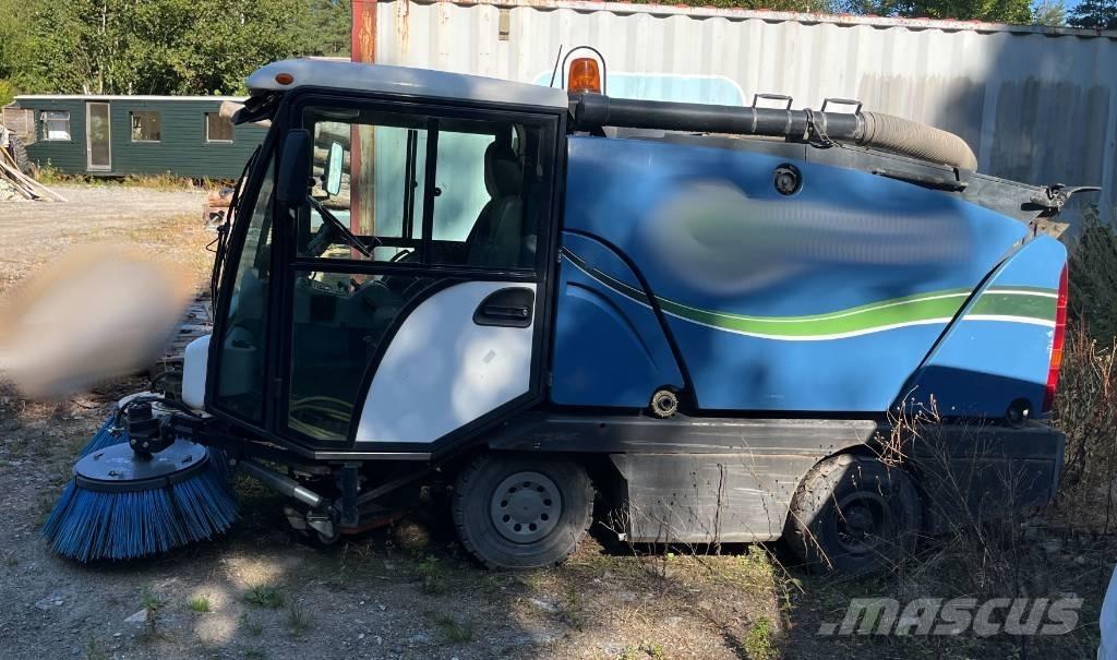 Johnston Compact 25 Varredoras