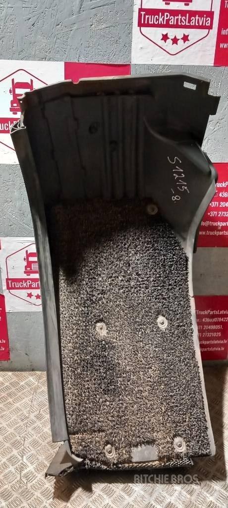 Scania R440  1485486 Cabines e interior