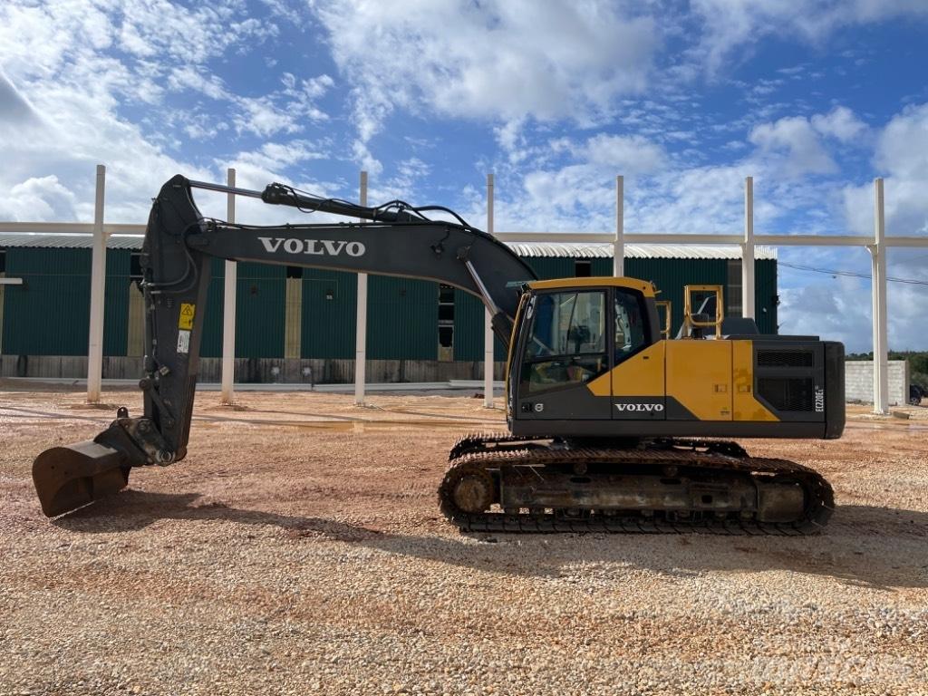 Volvo EC 220 E Escavadoras de rastos