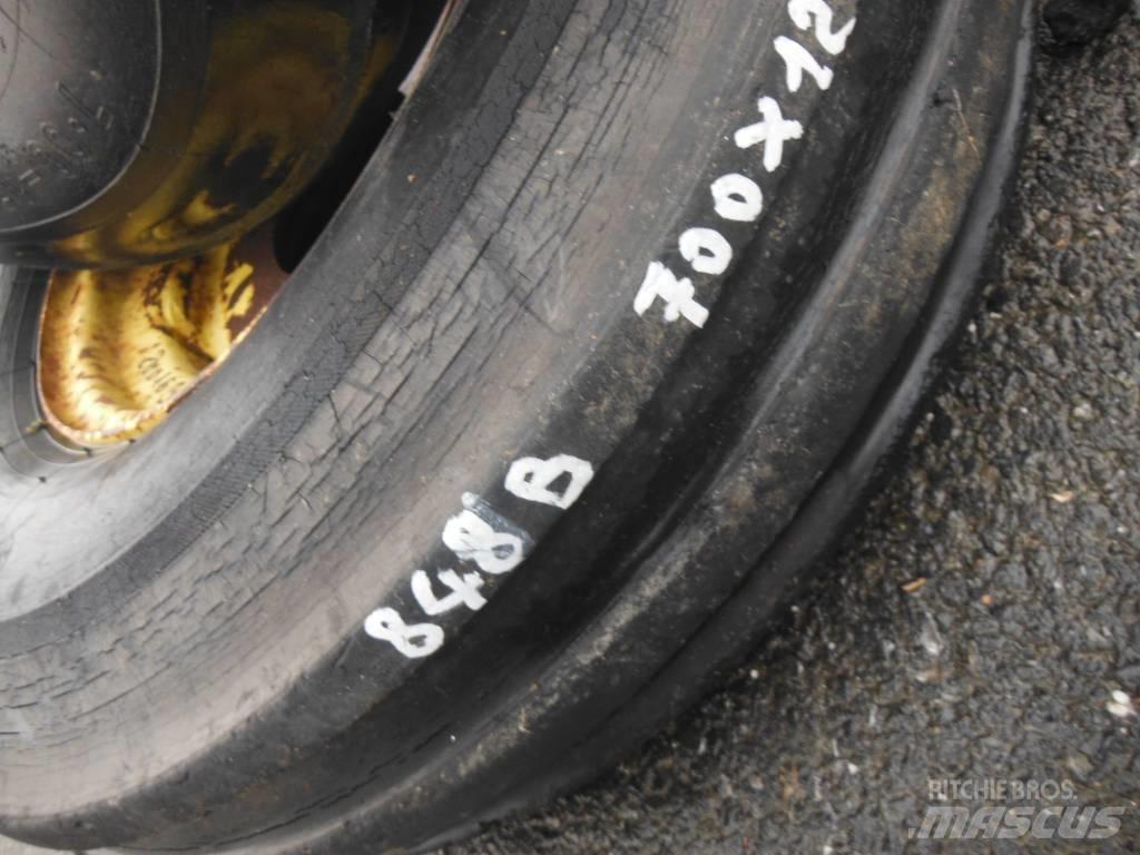 Dunlop 7.00X12 Pneus Agrícolas