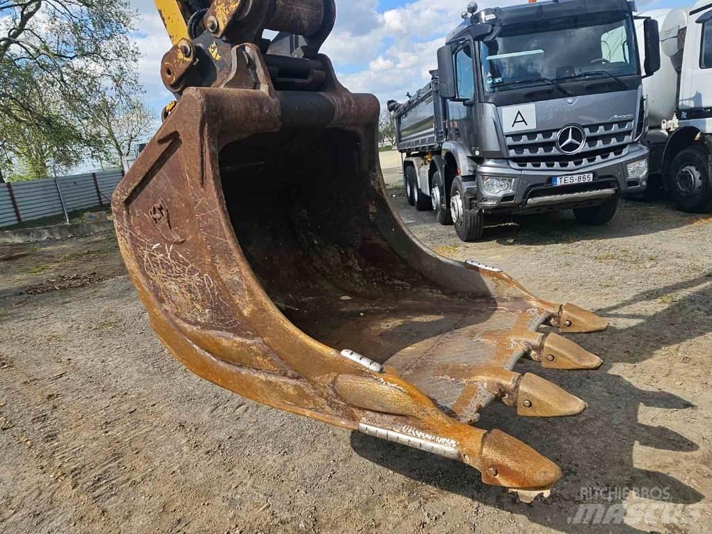 CAT 326 F L Escavadoras de rastos