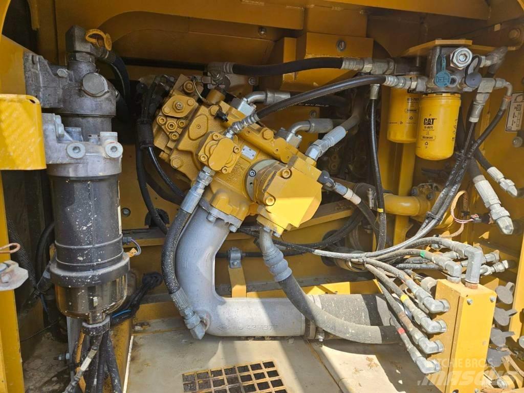 CAT 326 F L Escavadoras de rastos