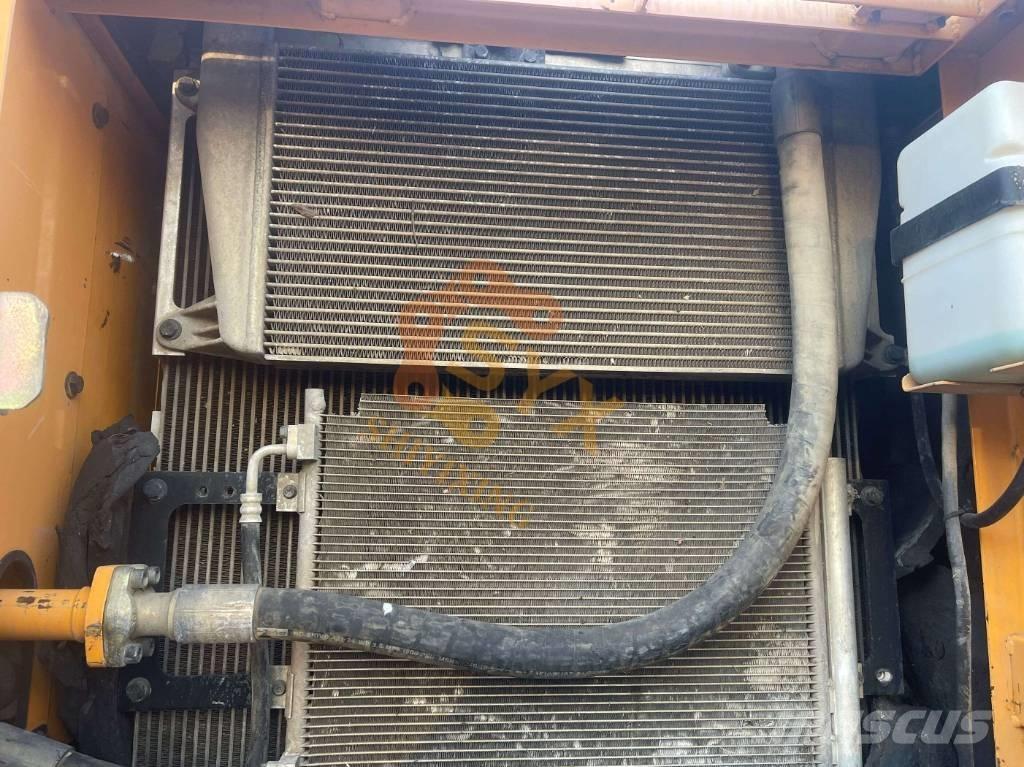 Hyundai Robex 225 Escavadoras de rastos