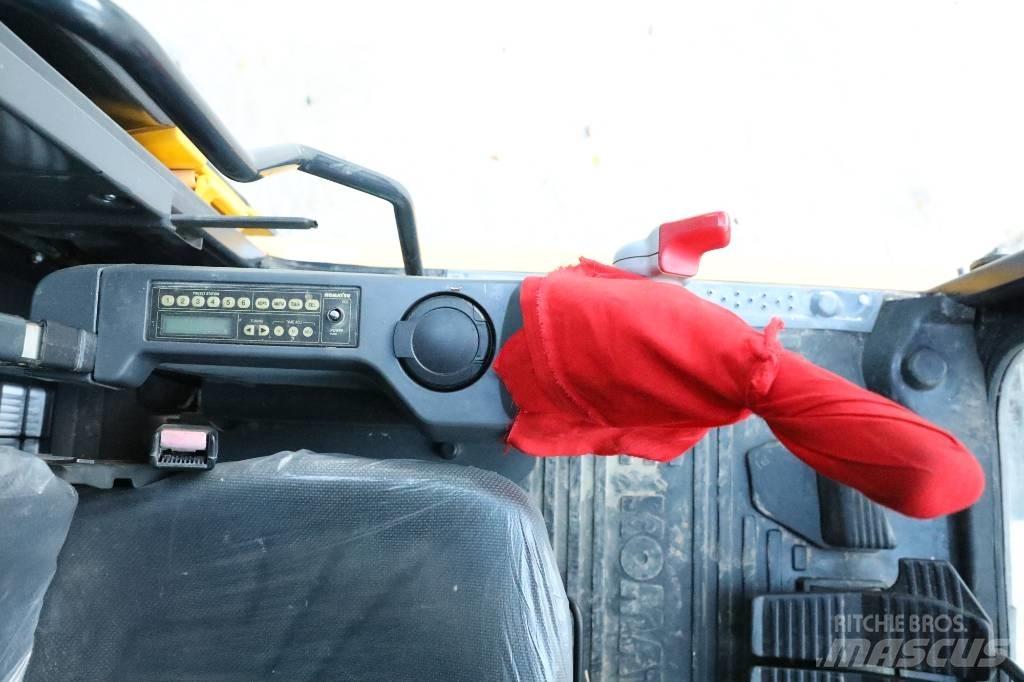 Komatsu PC 210 LC-8 Escavadoras de rastos