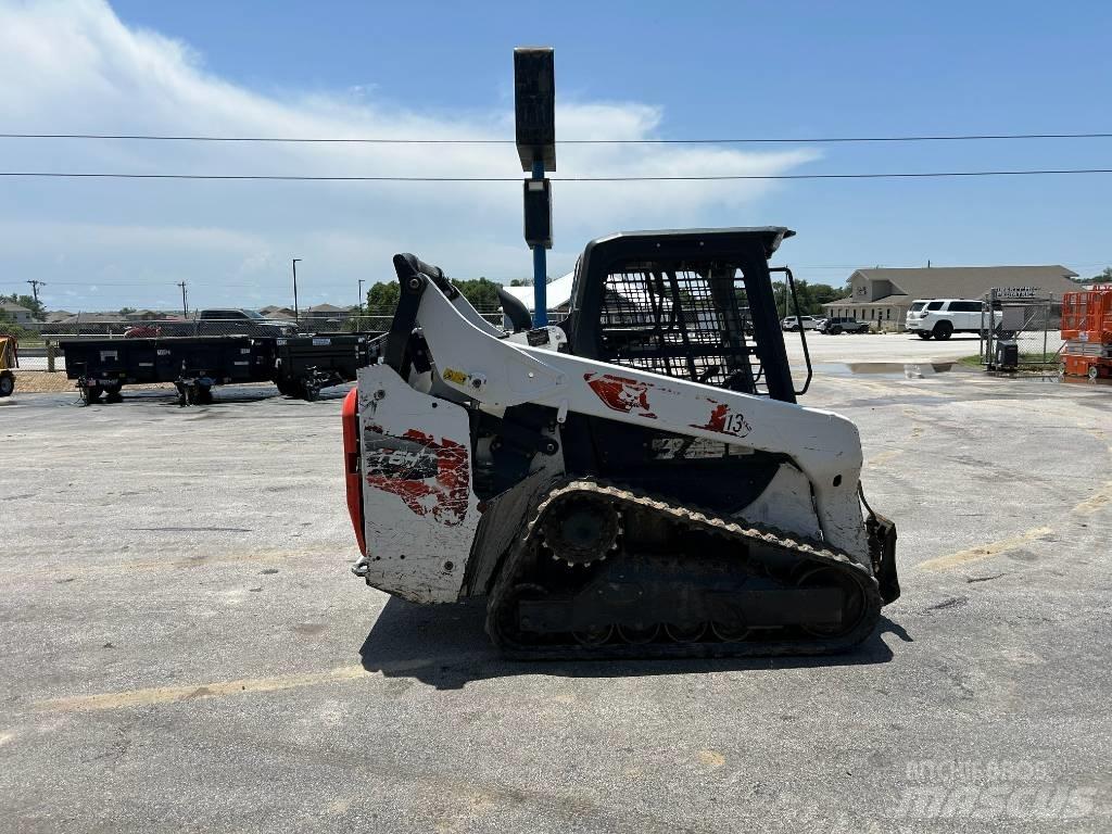 Bobcat T64 Carregadoras de direcção deslizante