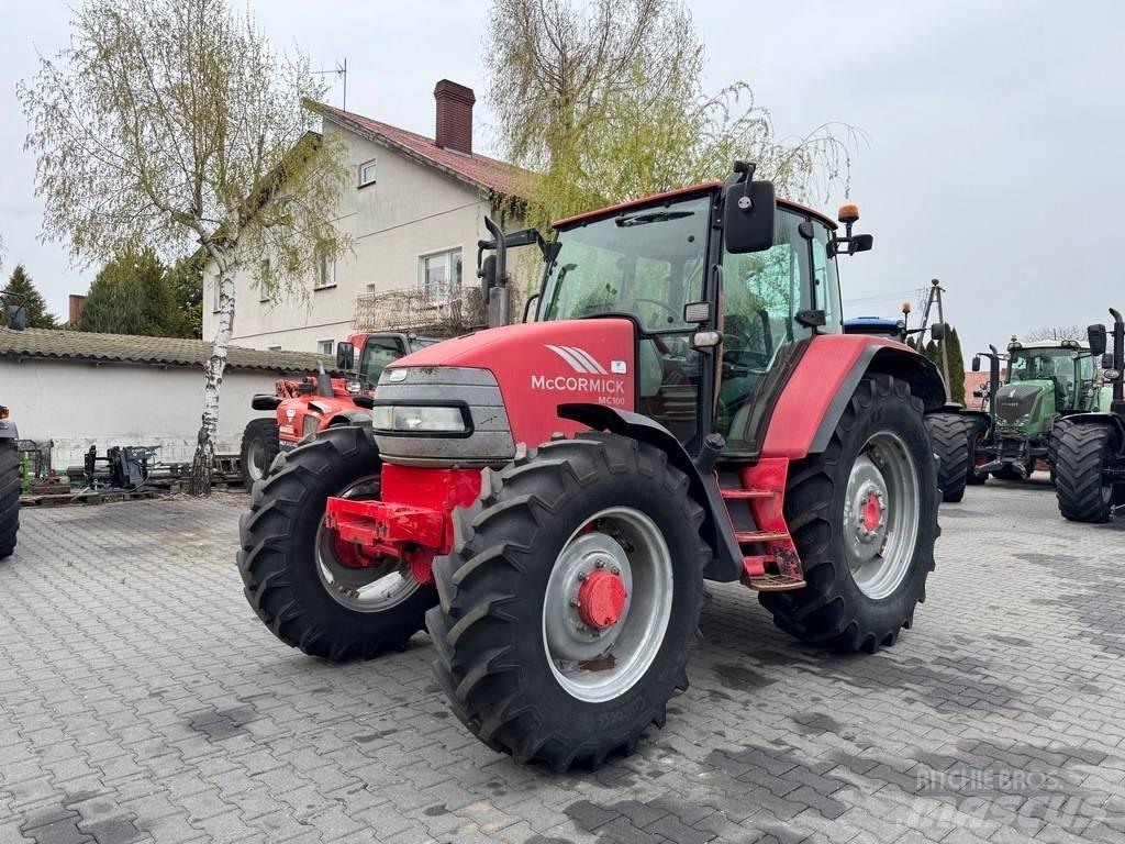 McCormick MC100 Tratores Agrícolas usados