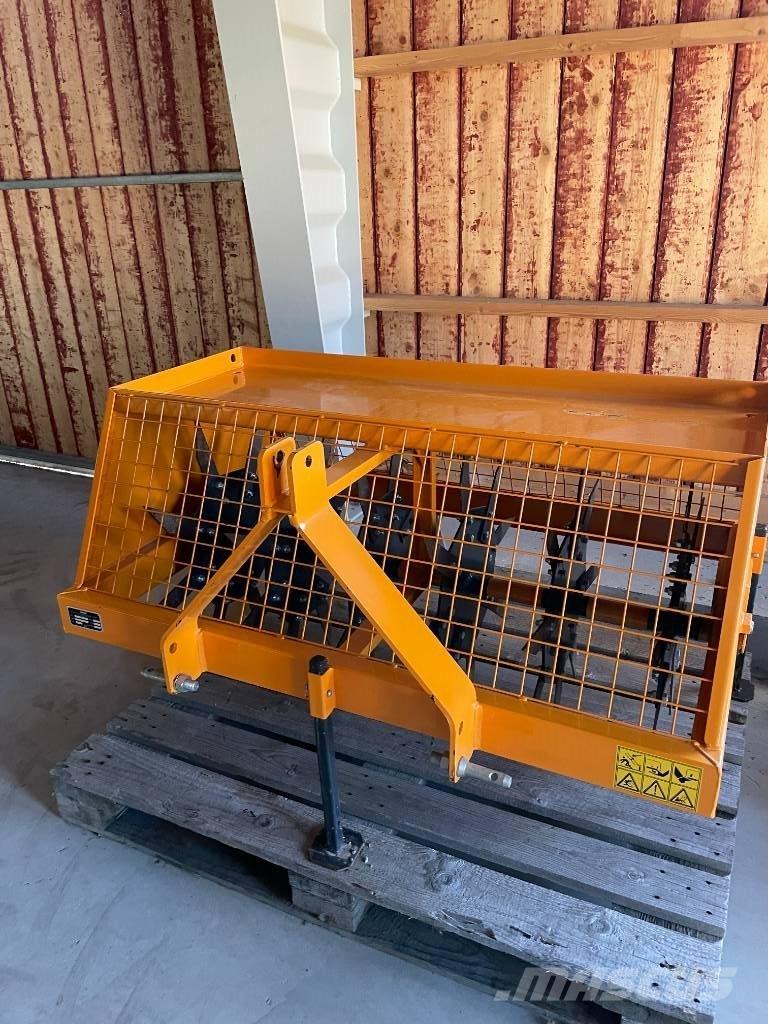 Noblat SP 1400 S Arejadores e escarificadores relvados