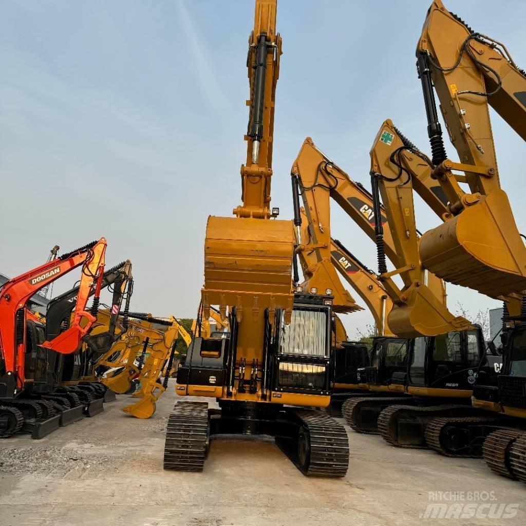 CAT 320D2 Escavadoras Midi 7t - 12t