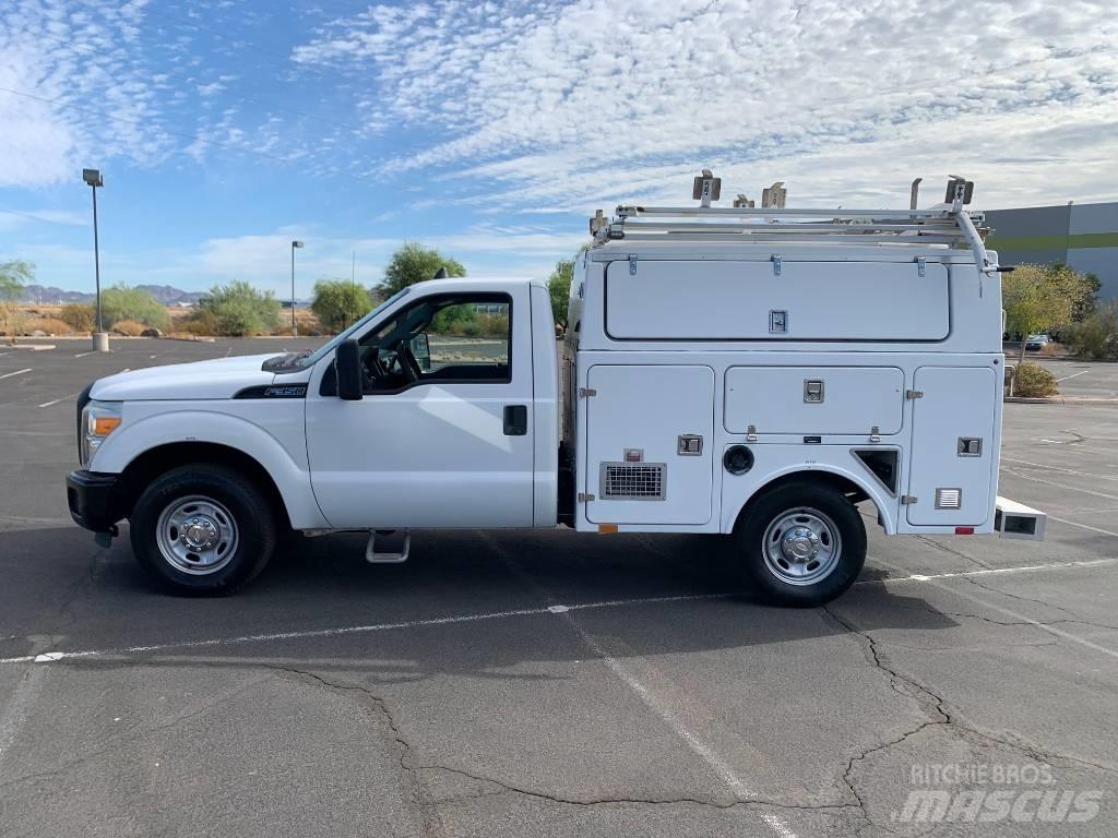Ford F 350 Pick up de caixa aberta