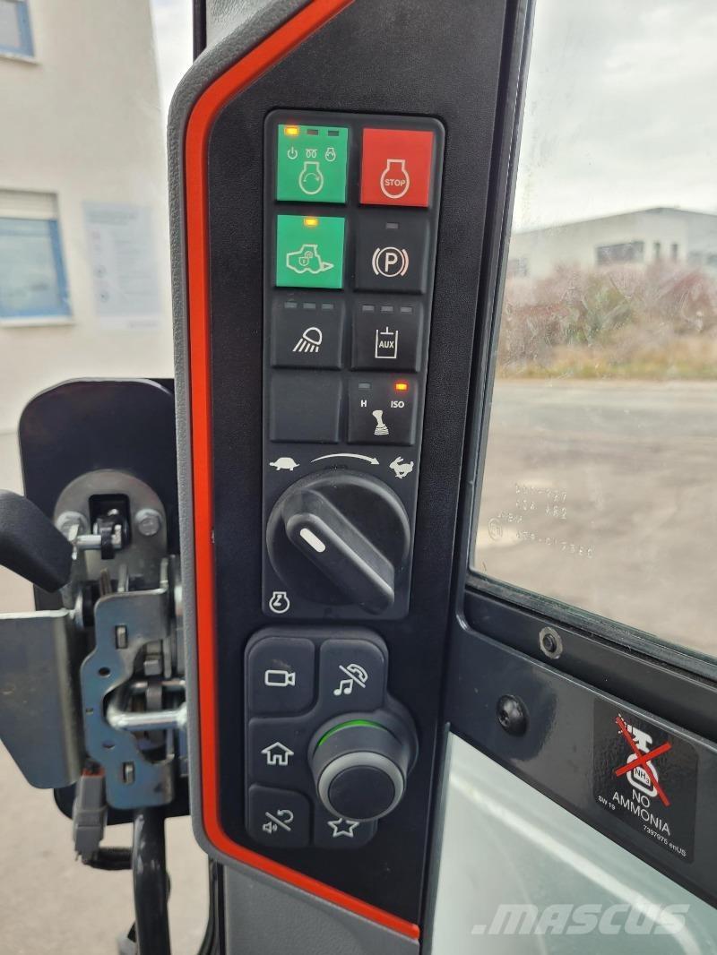 Bobcat S76 Mini carregadoras