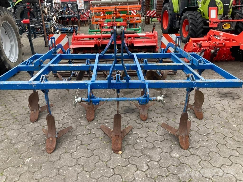 Lemken Smaragd 300 Cultivadoras