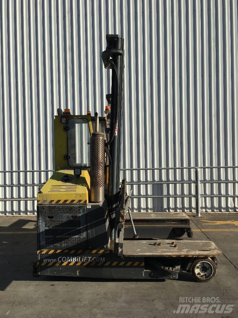 Combilift C 3000 Carregadores laterais