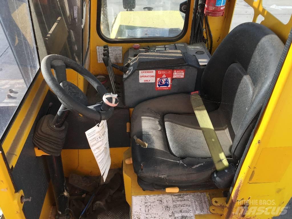 Combilift C 3000 Carregadores laterais