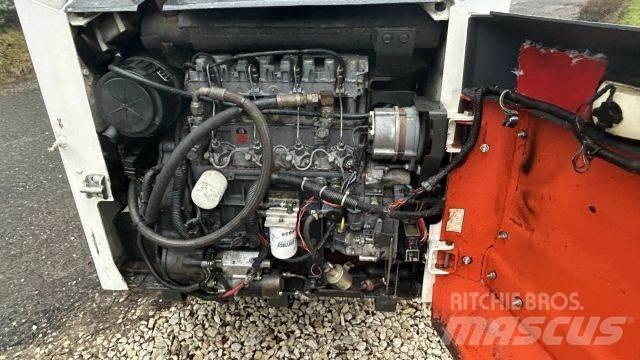 Bobcat 873 Carregadoras de direcção deslizante