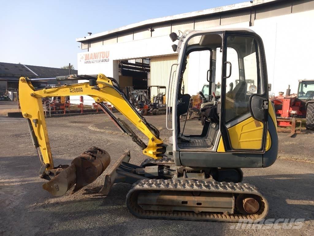 Neuson ET24 Escavadoras de rastos