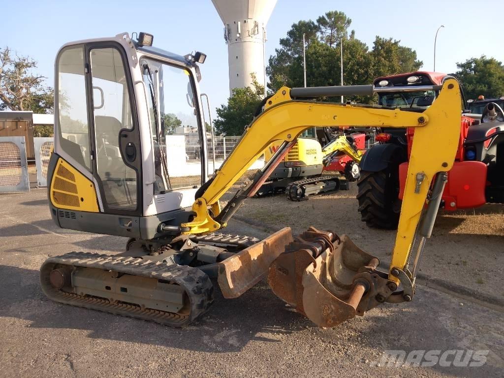 Neuson ET24 Escavadoras de rastos