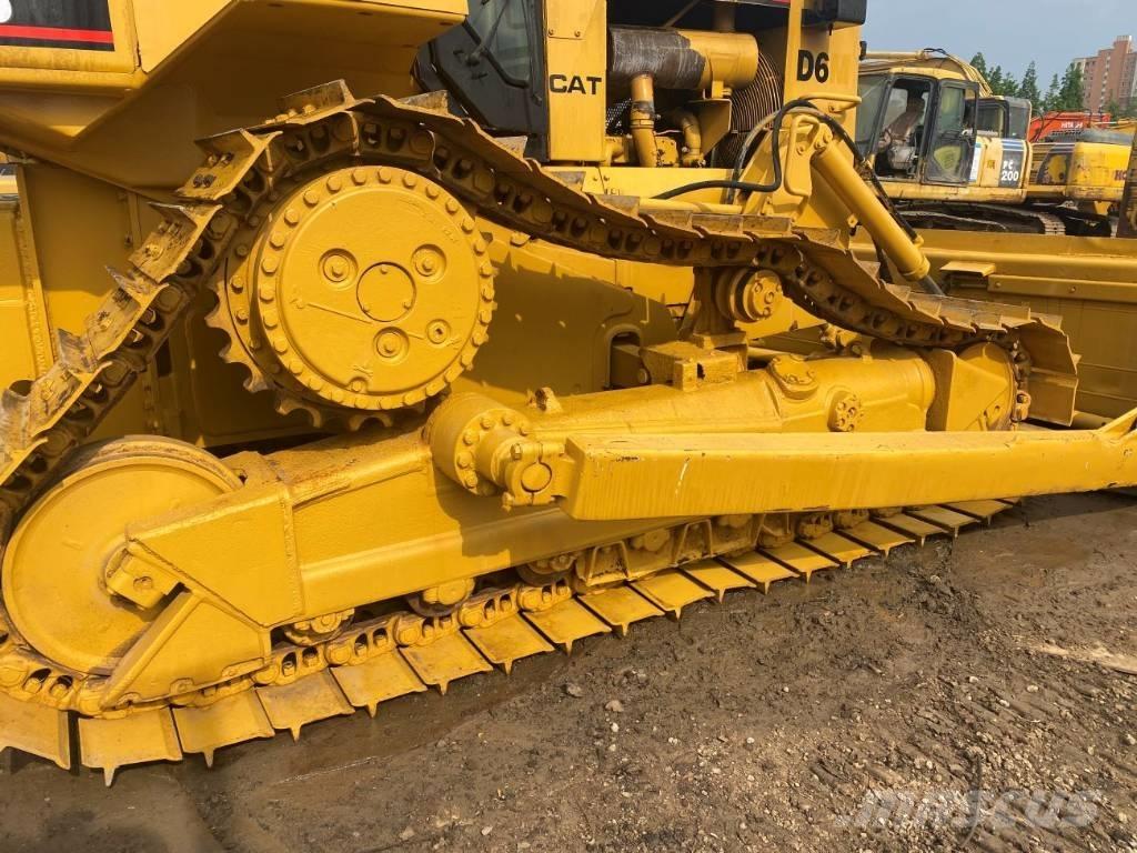 CAT D6R Dozers - Tratores rastos