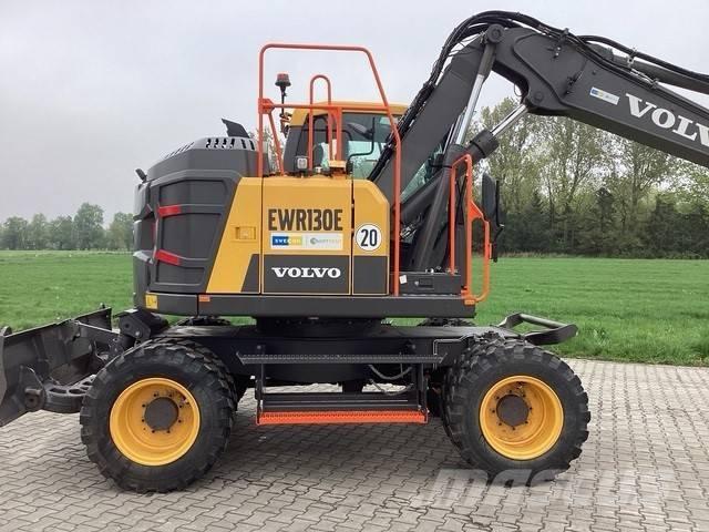 Volvo EWR 130 E Escavadoras de rodas