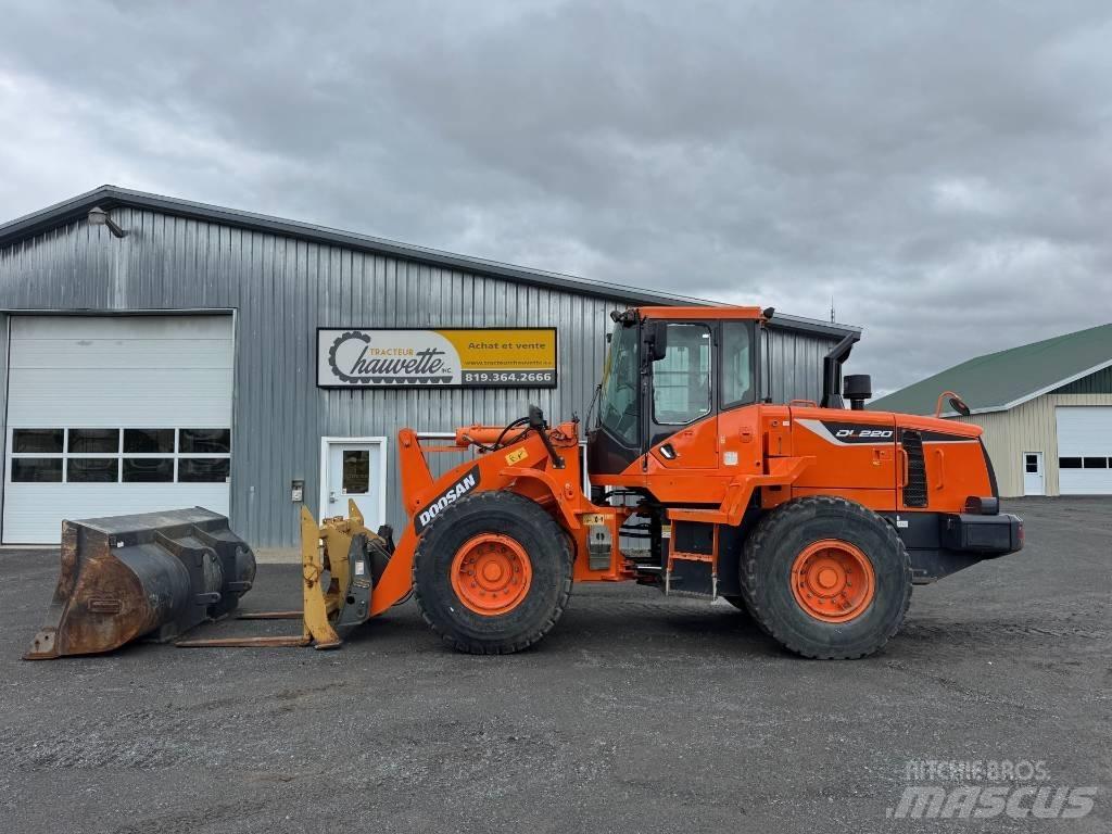 Doosan DL220-5 Pás carregadoras de rodas