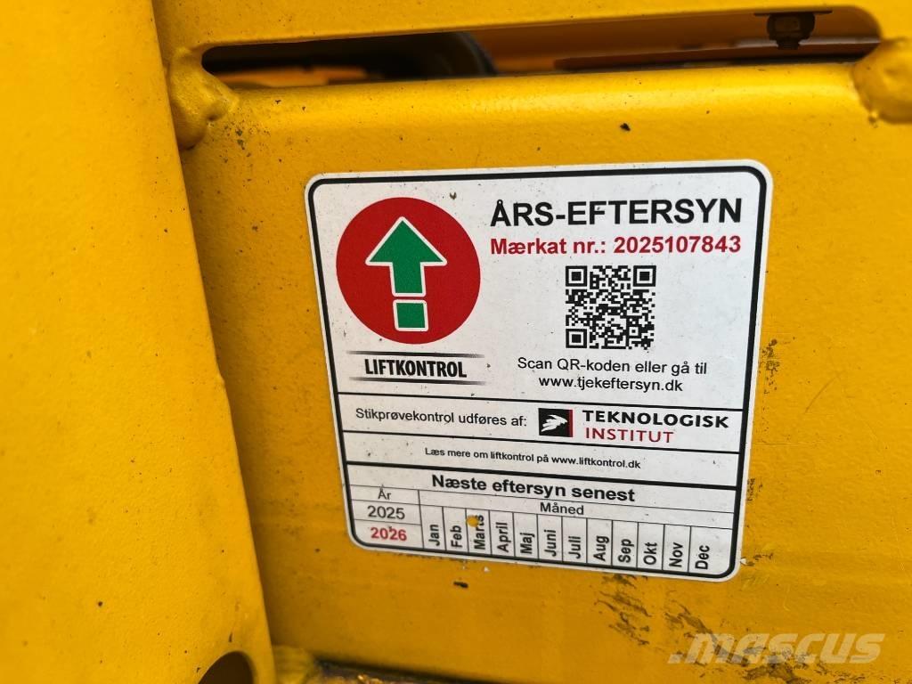 Omme 1830EXB Plataformas aéreas montadas em atrelados