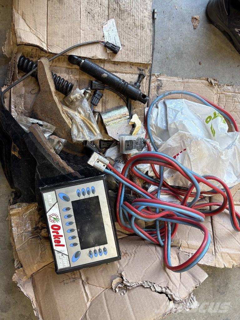 Orkel 1260 Enfardadeira de rolos