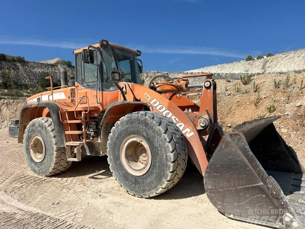 Doosan DL 400 Pás carregadoras de rodas