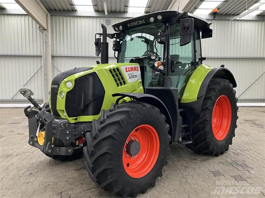 CLAAS Arion 550 Tratores Agrícolas usados