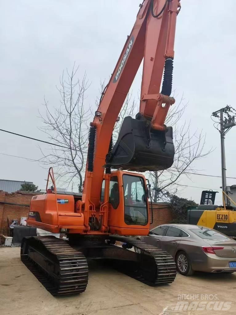 Doosan 225-7 Escavadoras de rastos