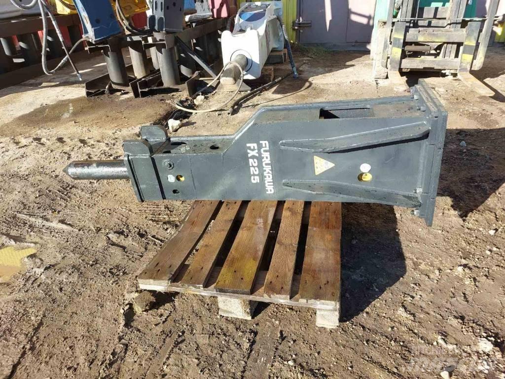 Furukawa FX 225 Martelos Hidráulicos