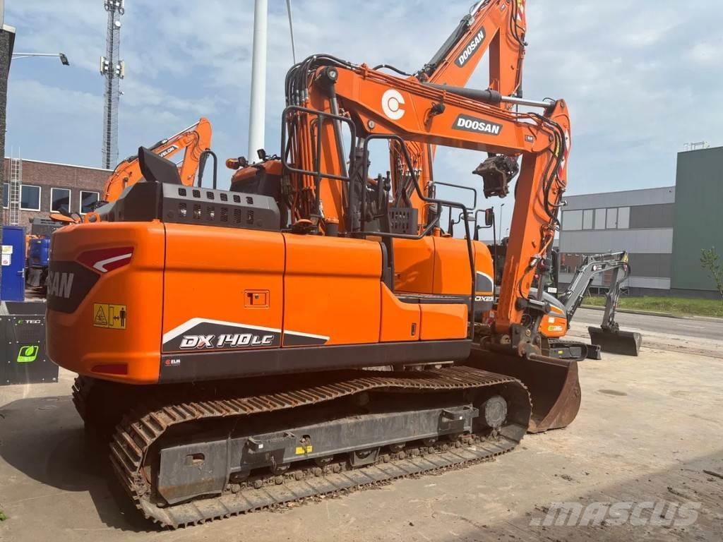 Develon DX140LC-7 Escavadoras de rastos