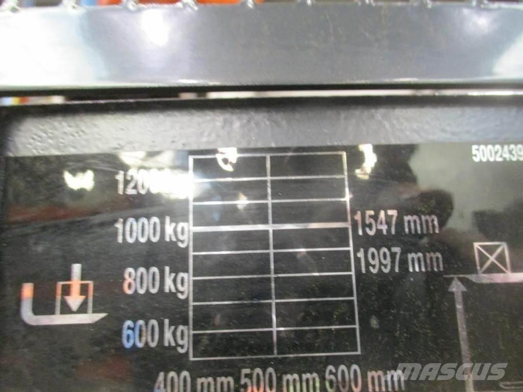 Linde L 10 Empilhador para operador externo