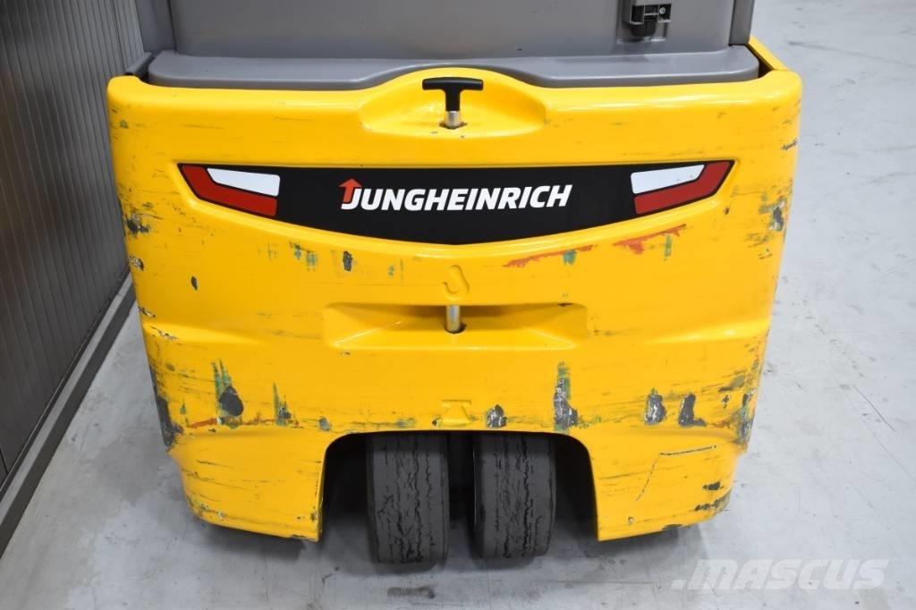 Jungheinrich EFG218 Empilhadores eléctricos