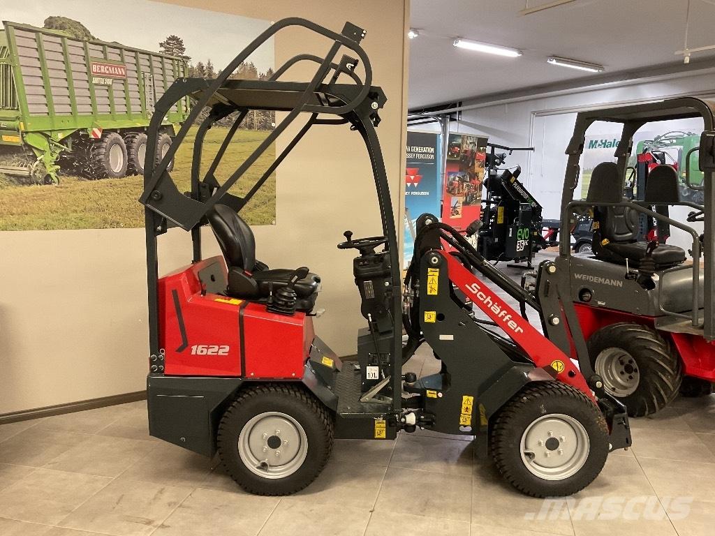 Schäffer 1622 FE Carregadora multifunções
