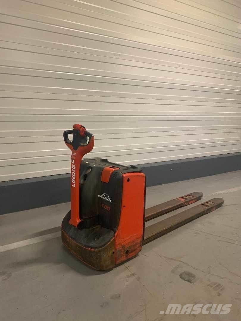 Linde T20 Empilhador para operador externo