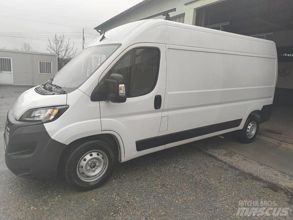 Fiat Ducato Carrinhas de caixa fechada