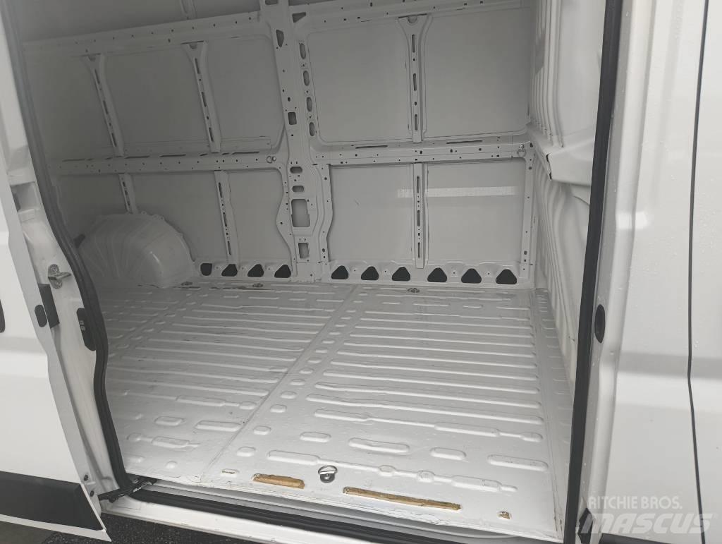 Fiat Ducato Carrinhas de caixa fechada