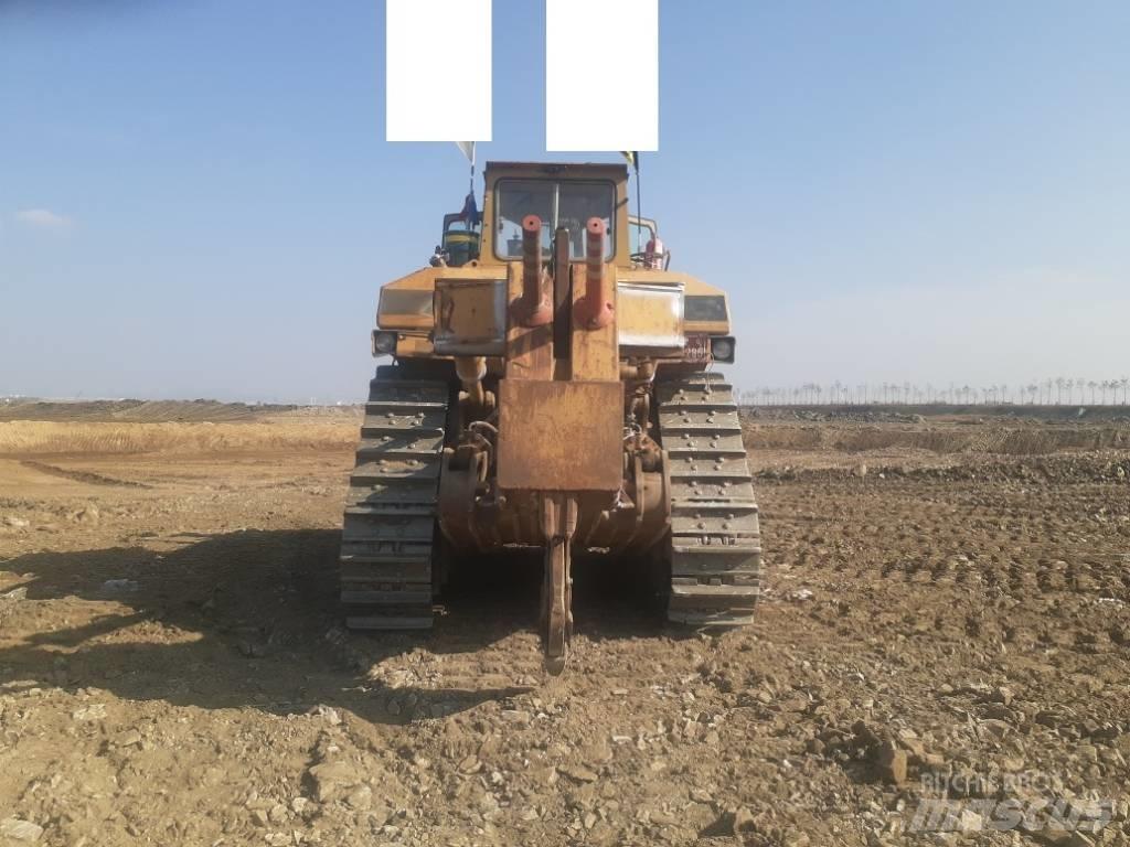 CAT D 9 N Dozers - Tratores rastos