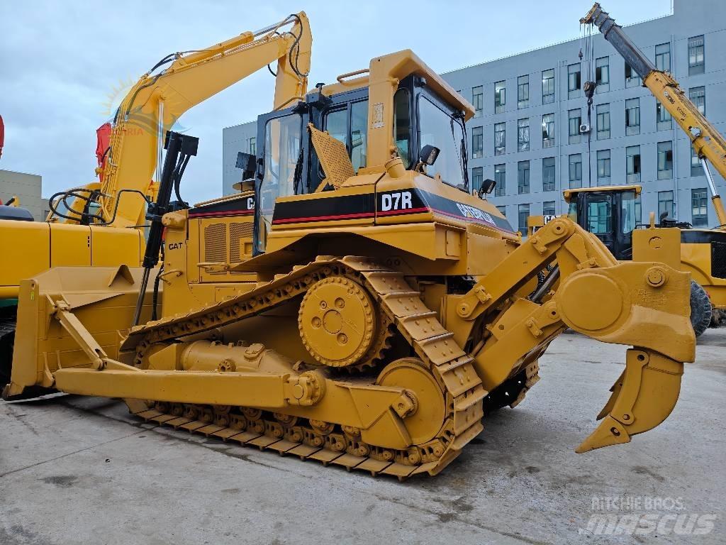 CAT D 7 R Motoniveladoras