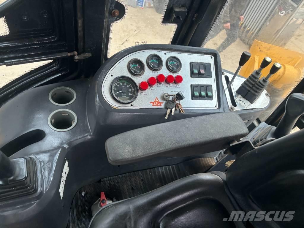 CAT 420 F Retroescavadoras