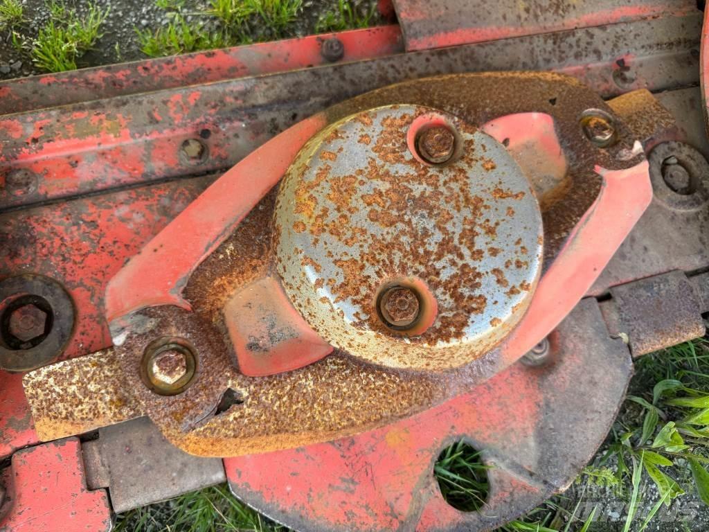 Kuhn GMD 800GIIFF Gadanheiras