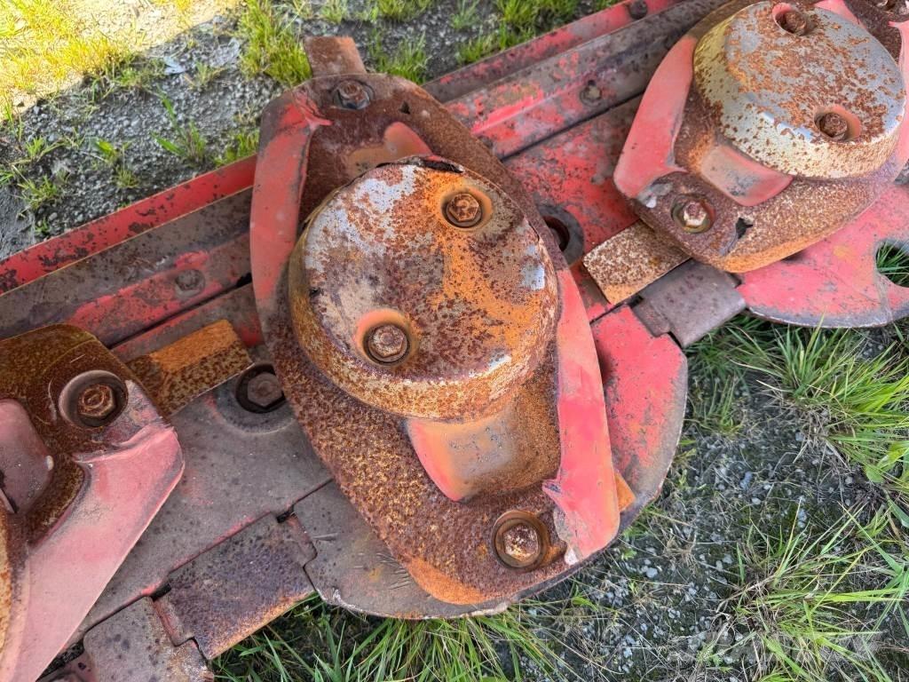 Kuhn GMD 800GIIFF Gadanheiras