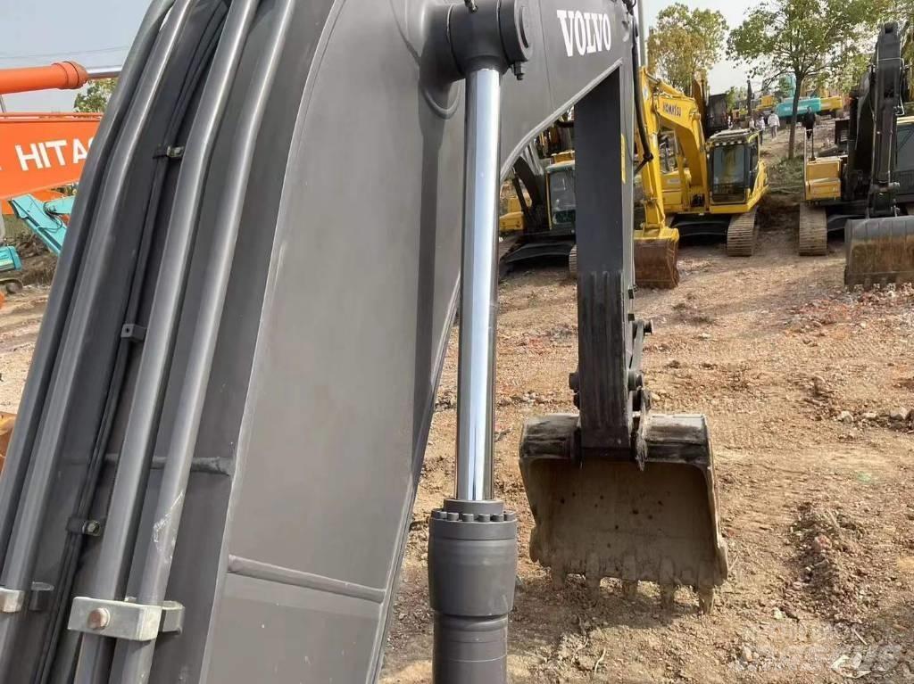 Volvo EC 250 D L Escavadoras de rastos