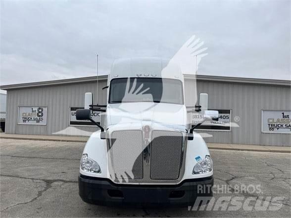 Kenworth T680 Tractores (camiões)